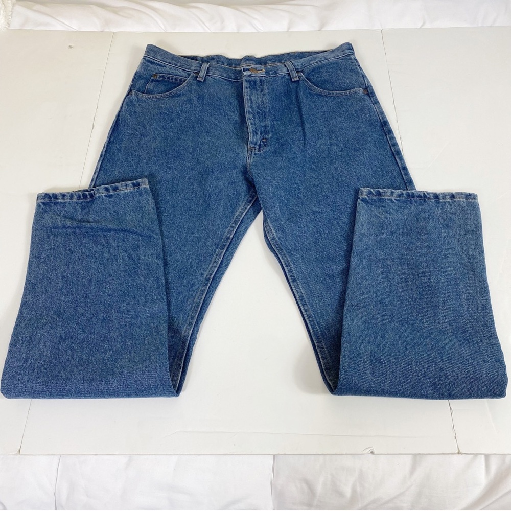 Wrangler Jeans Mens 36x34 Blue Relaxed Fit Straight Leg Denim Pocket Casual NEW